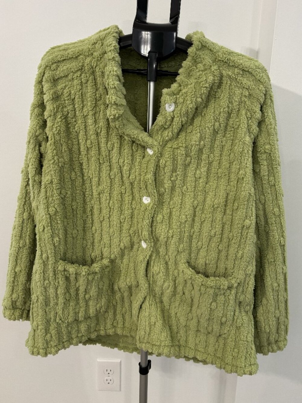 Women's green fleece button up jacket.  Size L new without tags